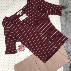 Crop styled button down 3/4 sleeve maroon colored